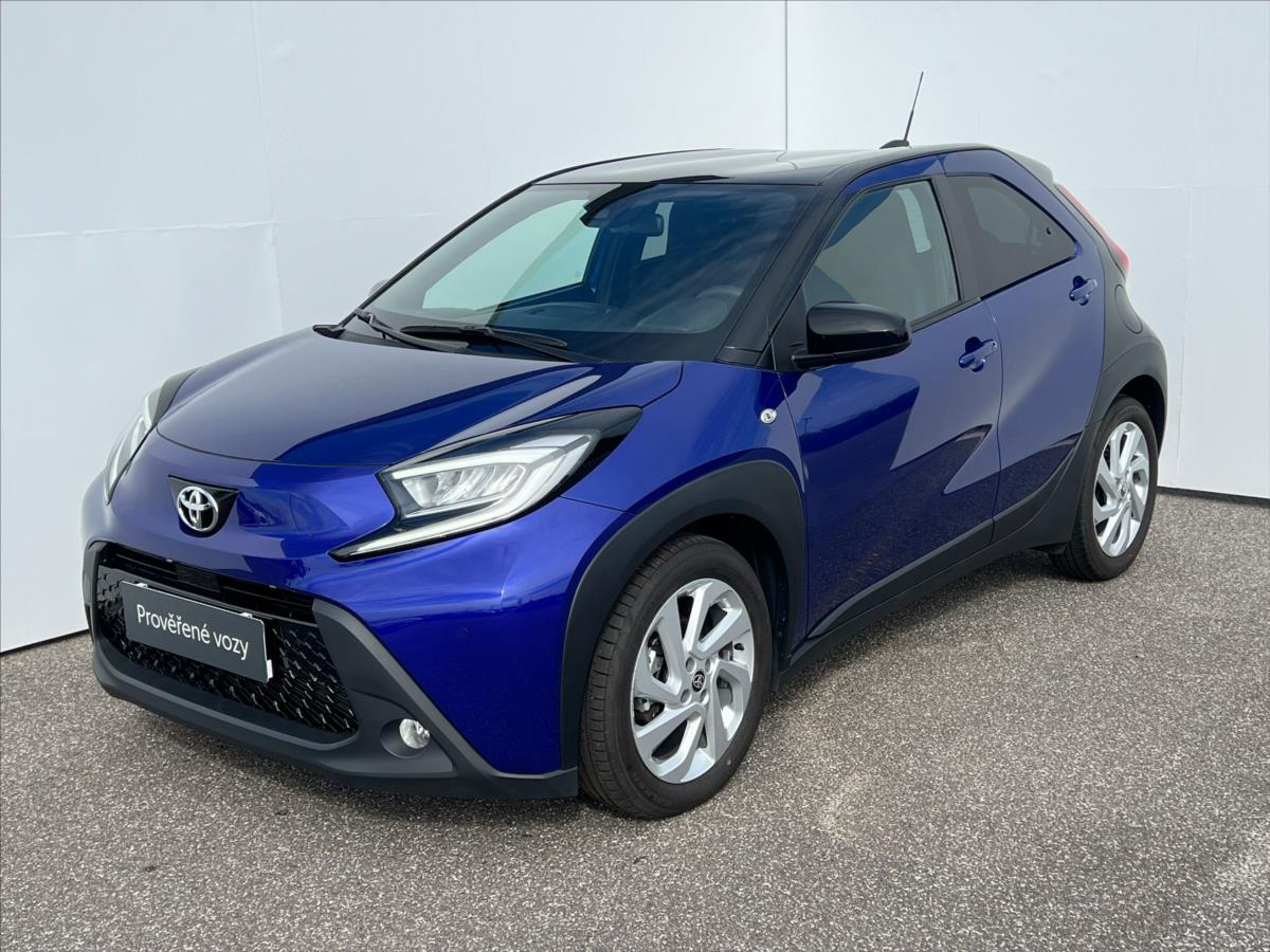 Toyota Aygo 1,0 VVT-i X-play Style Tech Vision  REZERVACE