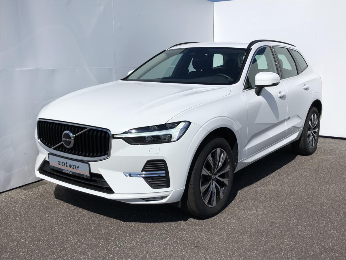 Volvo XC60 2,0 AWD MOMENTUM PRO  B4