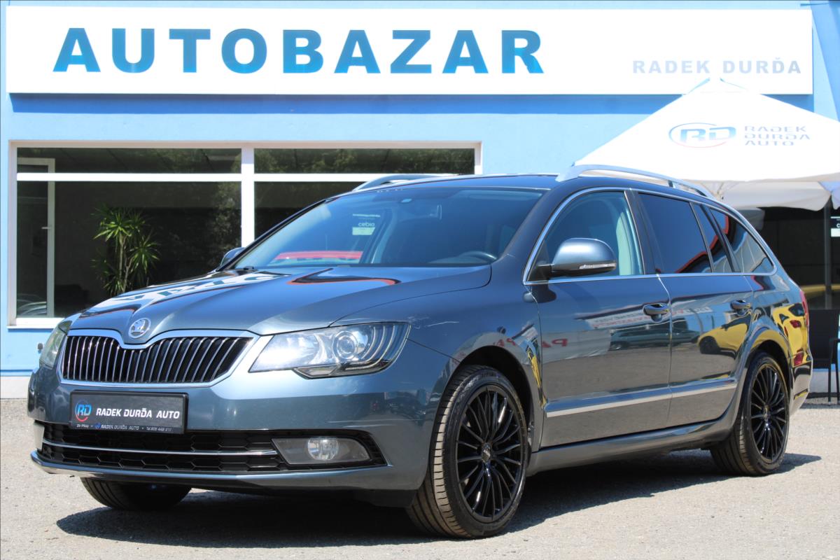 Škoda Superb 2,0 TDI  DSG,BI-XENON,ELEGANCE