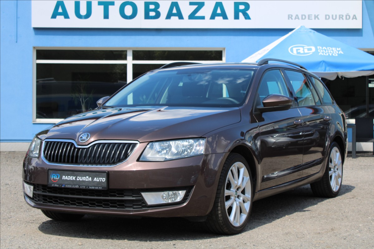 koda Octavia 1,2 TSI  VHEVY,TEMPOMAT