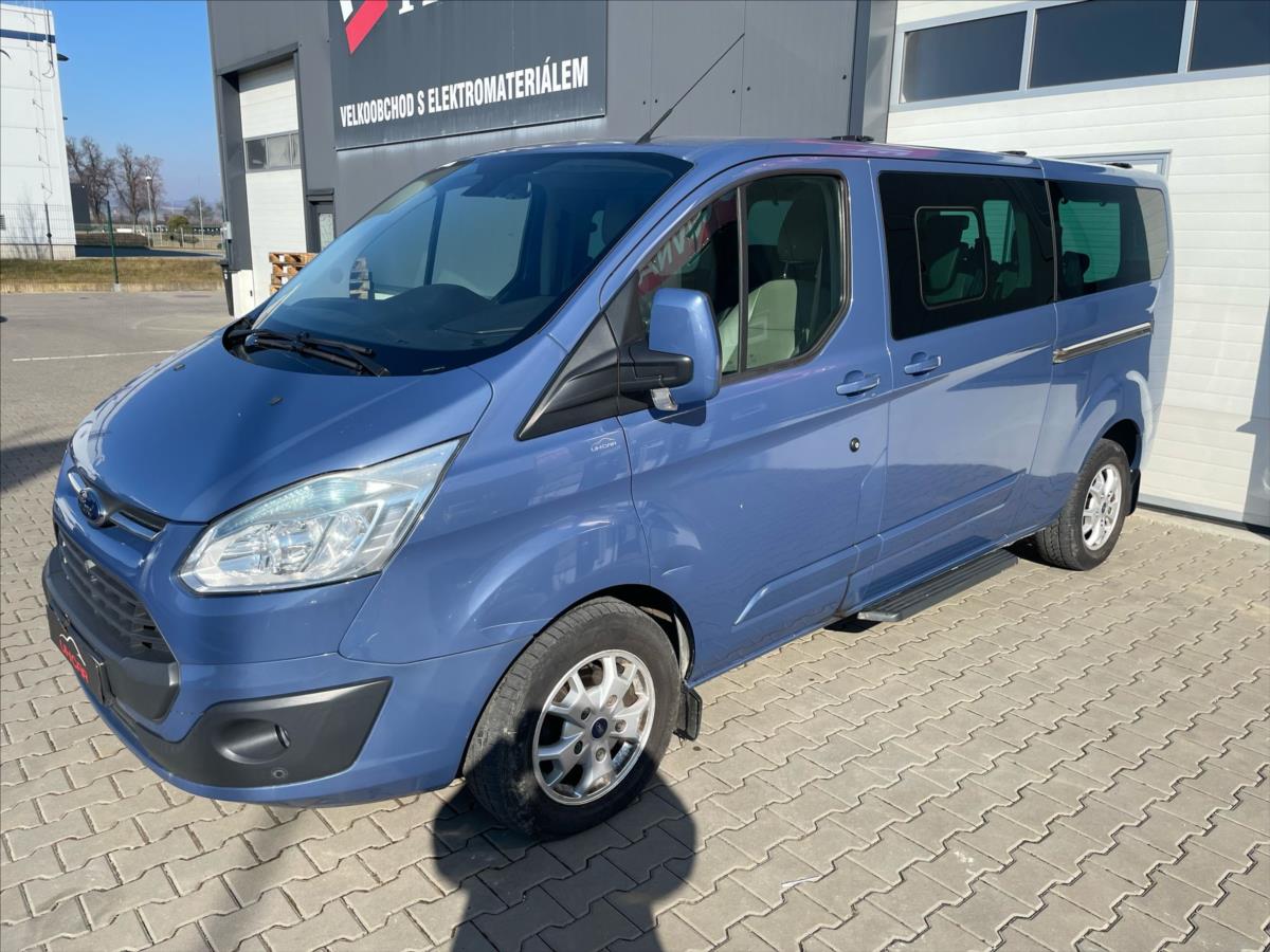 Ford Tourneo Custom 2,2 TDCi - DPH + 8 mst  300 LIMITED LWB