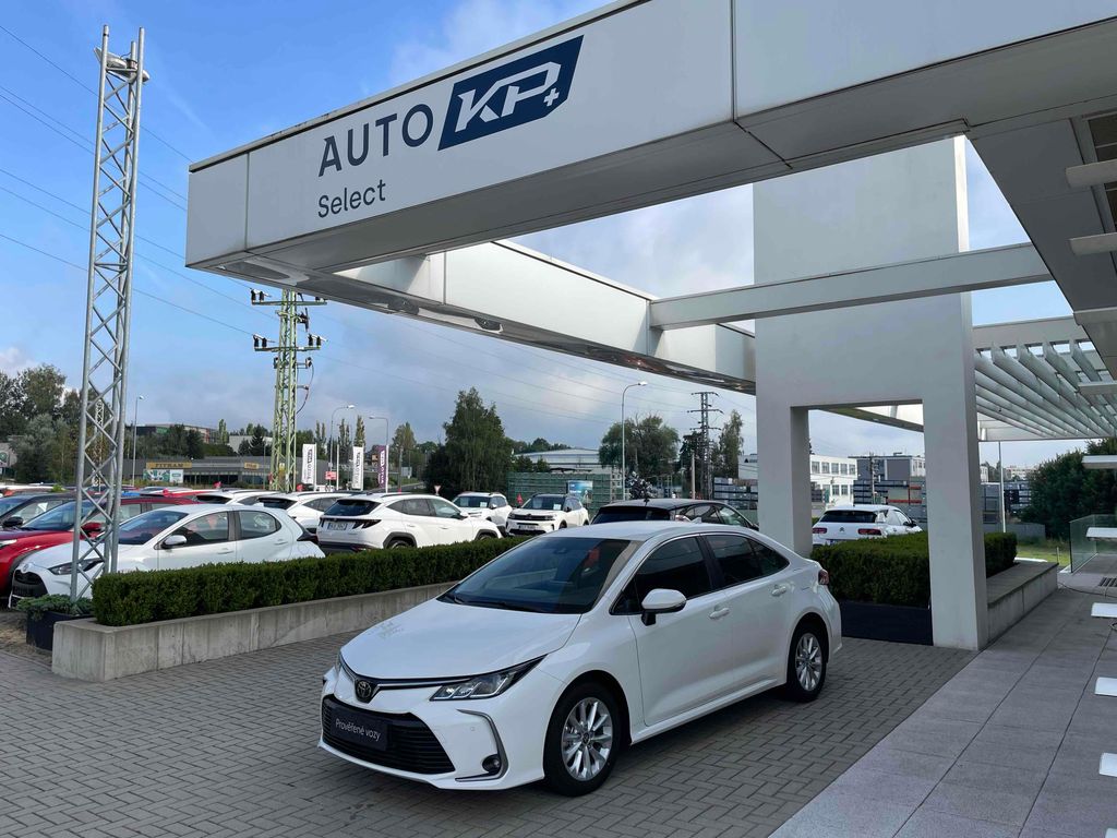 Toyota Corolla 1,5i 92kW Comfort Tech