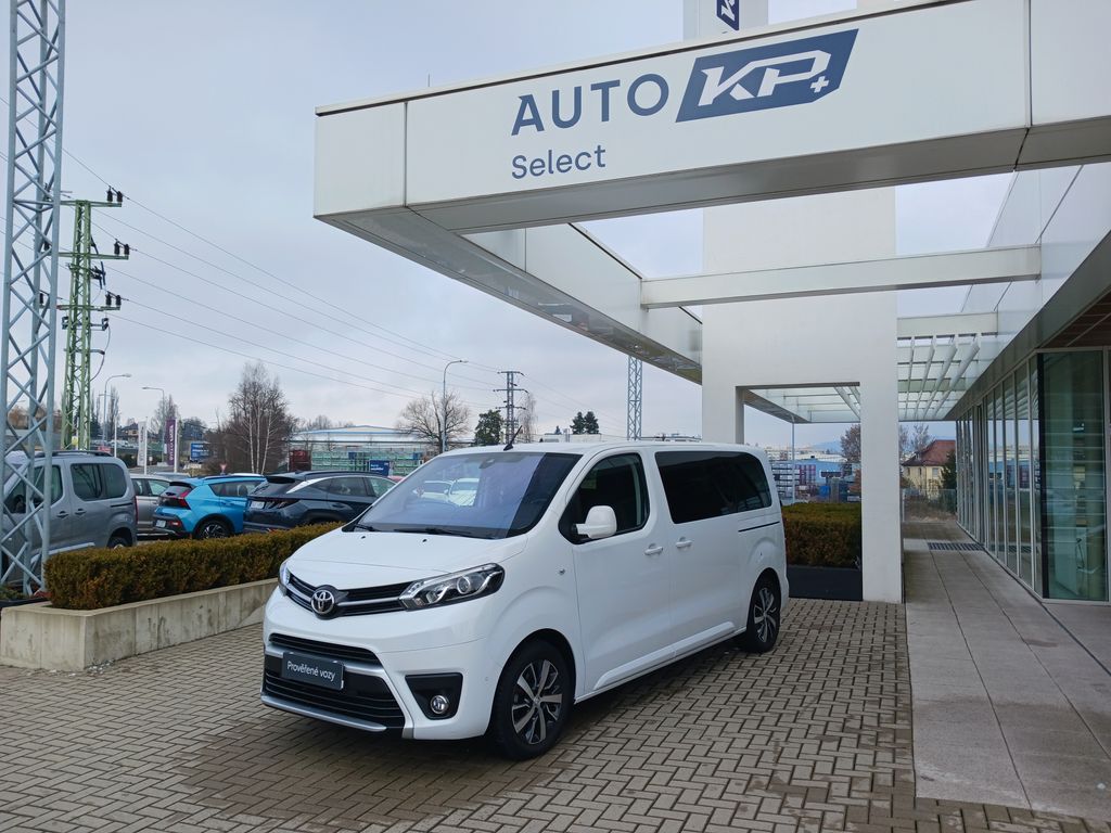 Toyota ProAce Verso 2.0 D 140k L1 Family Webasto