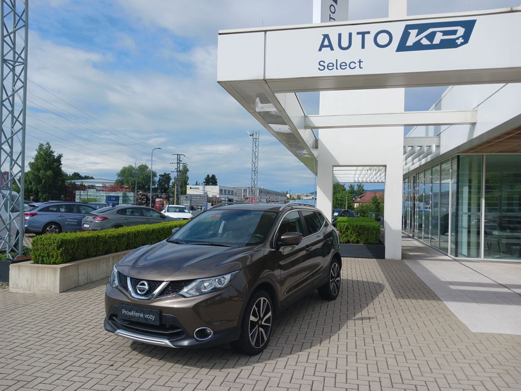 Nissan Qashqai 1,6 DIG-T 163k Tekna