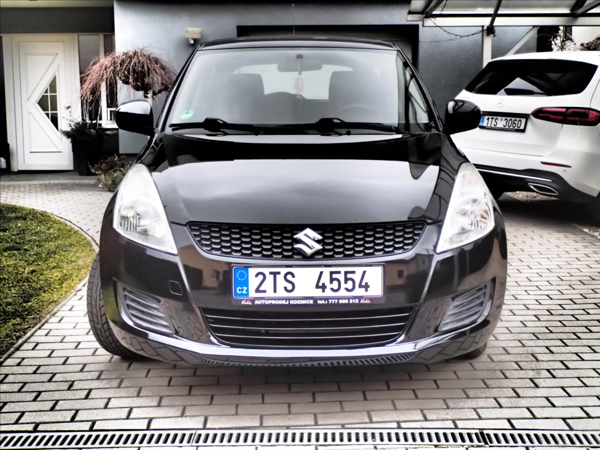 Suzuki Swift 1,2 VVT 4x4 , Nov STK