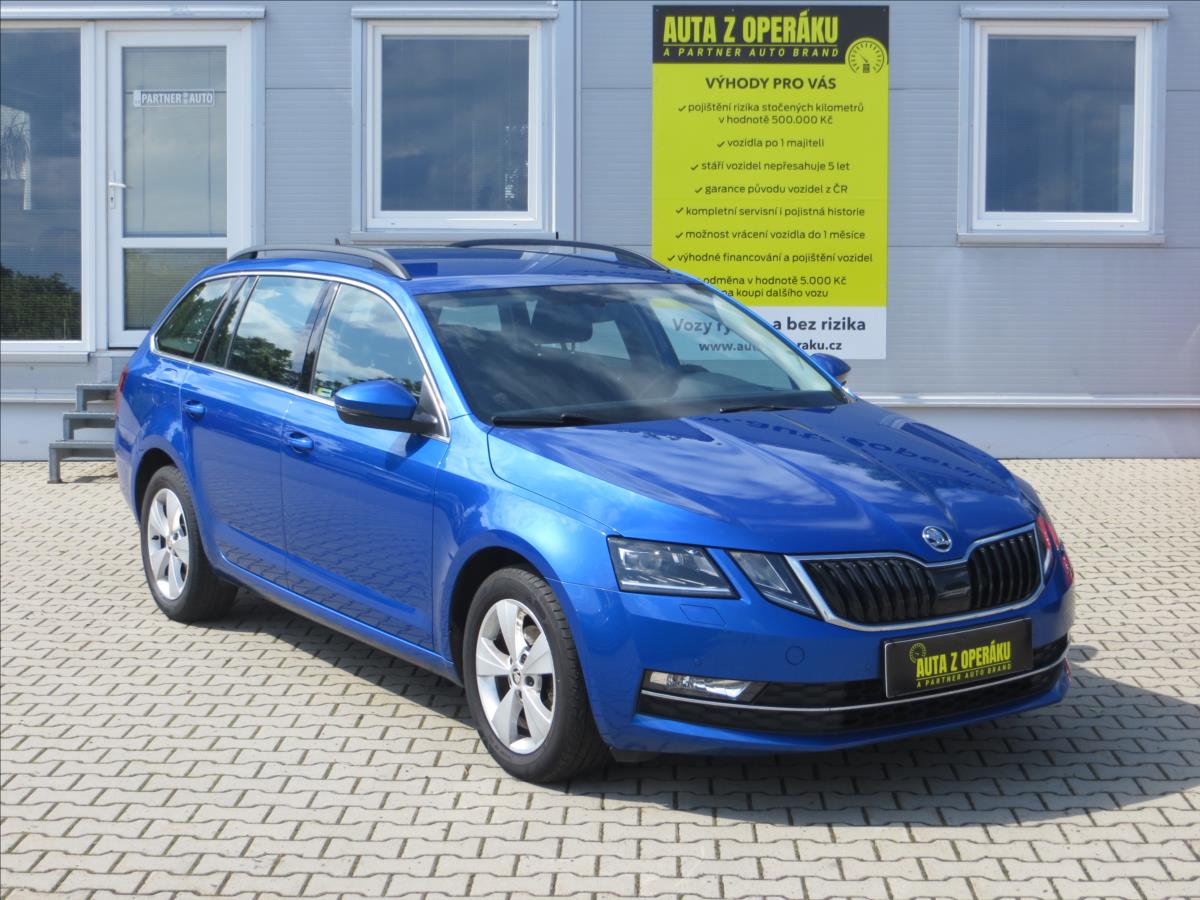 Škoda Octavia 1,6 TDI Style ČR Tažné
