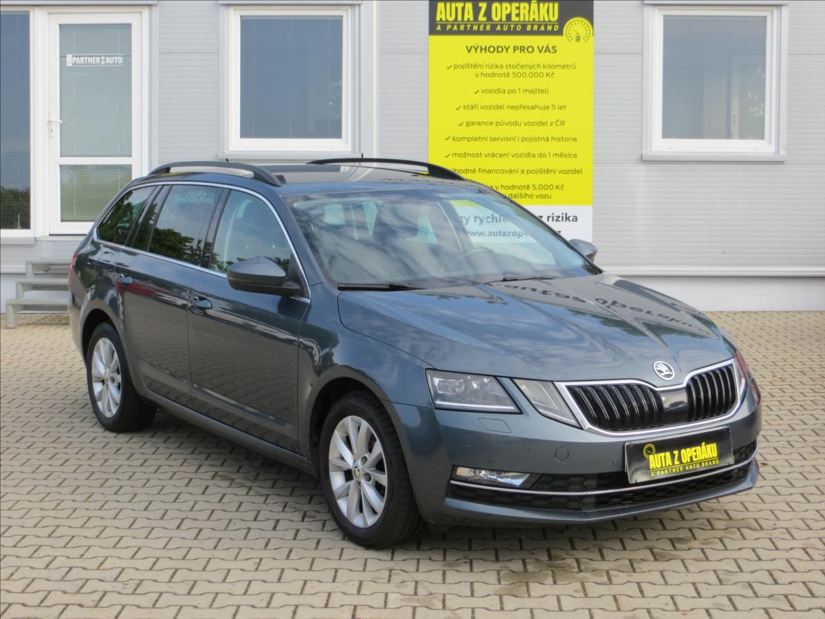 Škoda Octavia 1,5 TSI110kW Style DSG ČR top