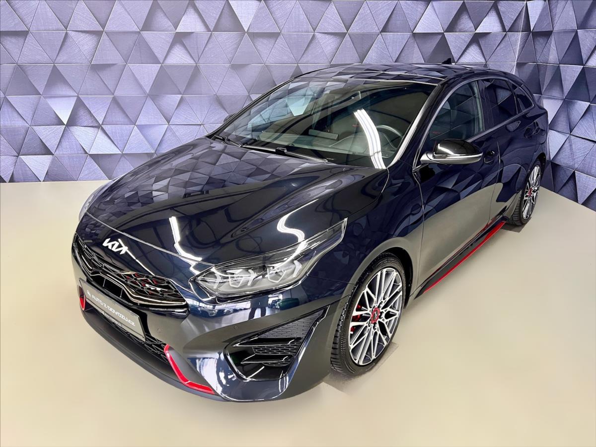 Kia ProCeed GT 150KW DCT , LED, PANORAMA, JBL, KEYLESS