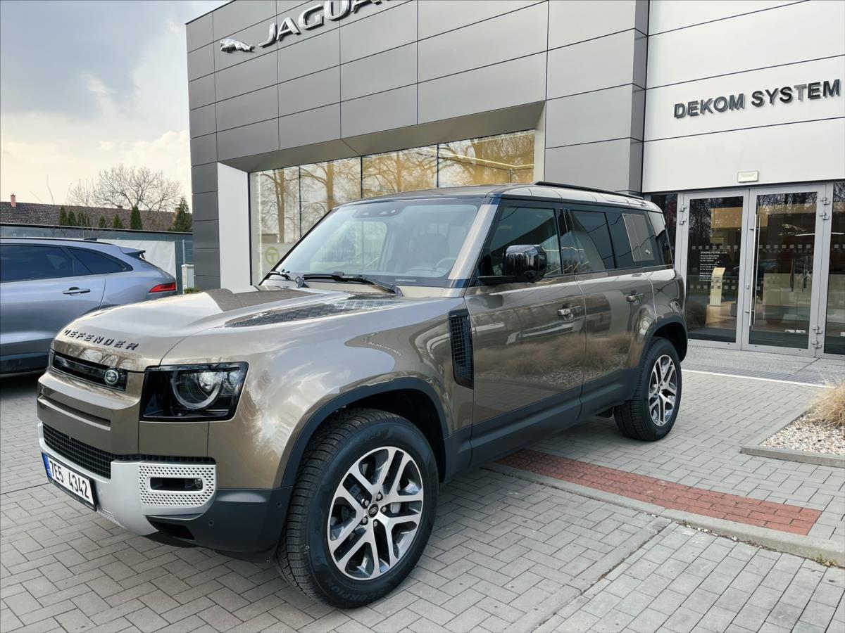 Land Rover Defender 3,0 SE D300 AWD  pedvdc vz