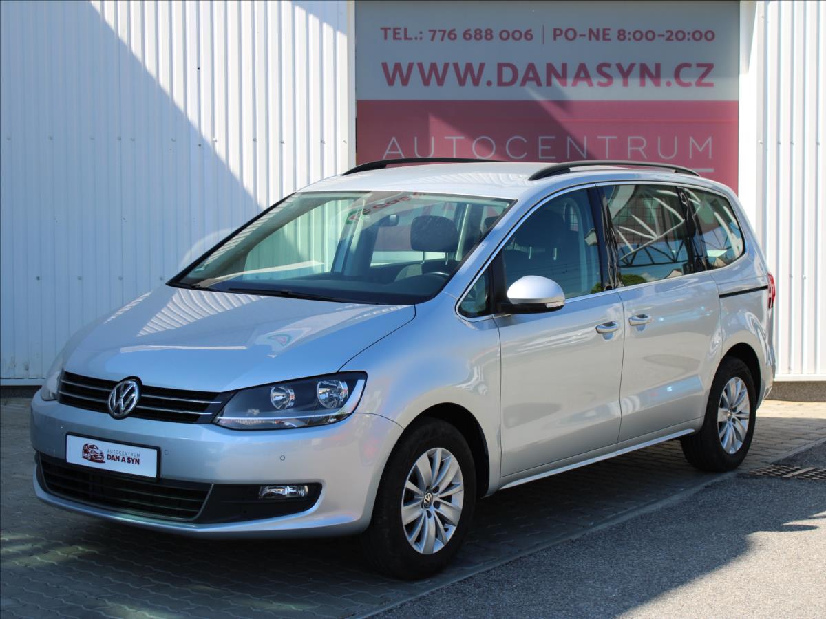 Volkswagen Sharan 2,0 TDI DSG 1.majitel!