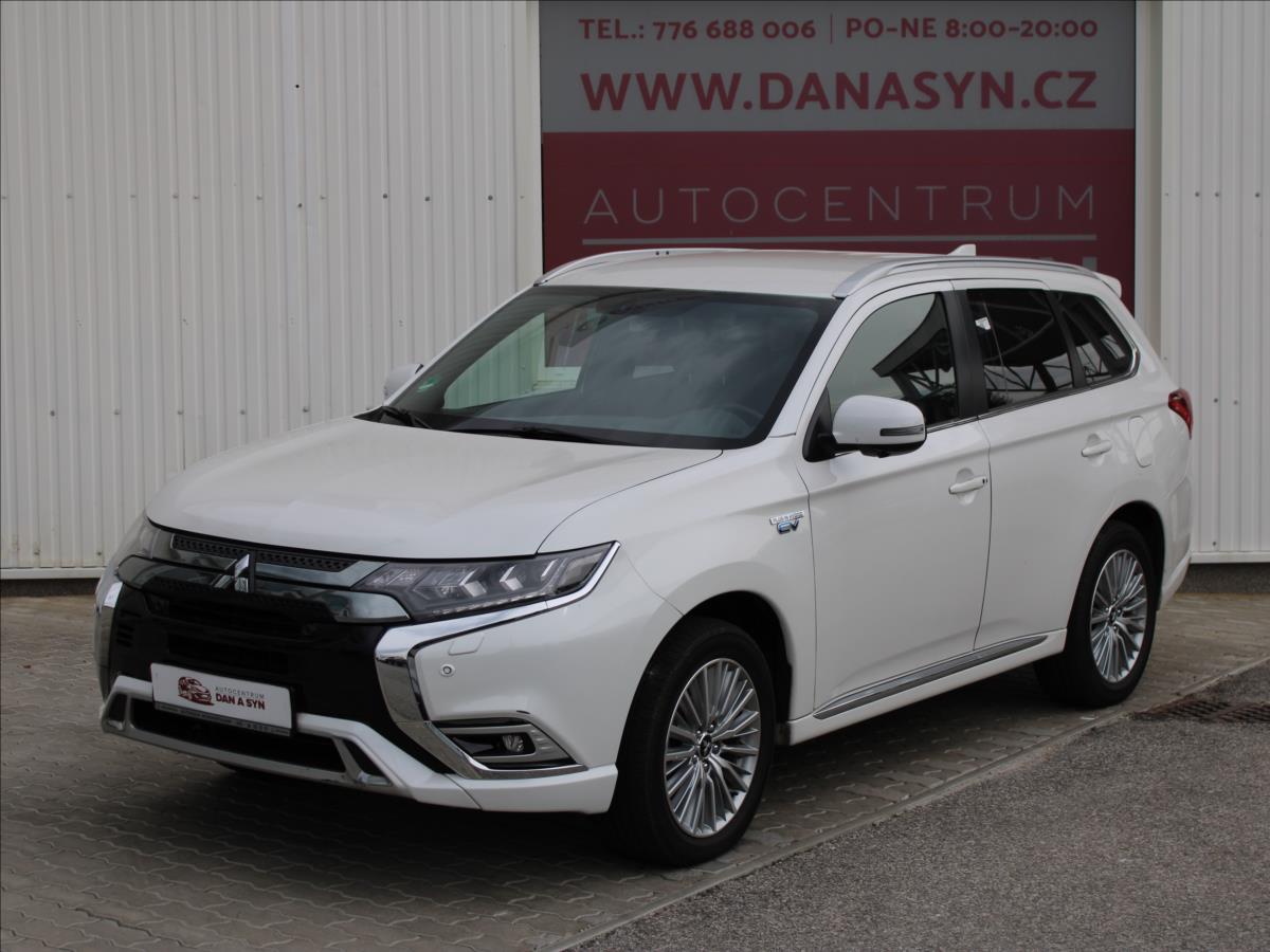 Mitsubishi Outlander 2,4 PHEV 4WD 