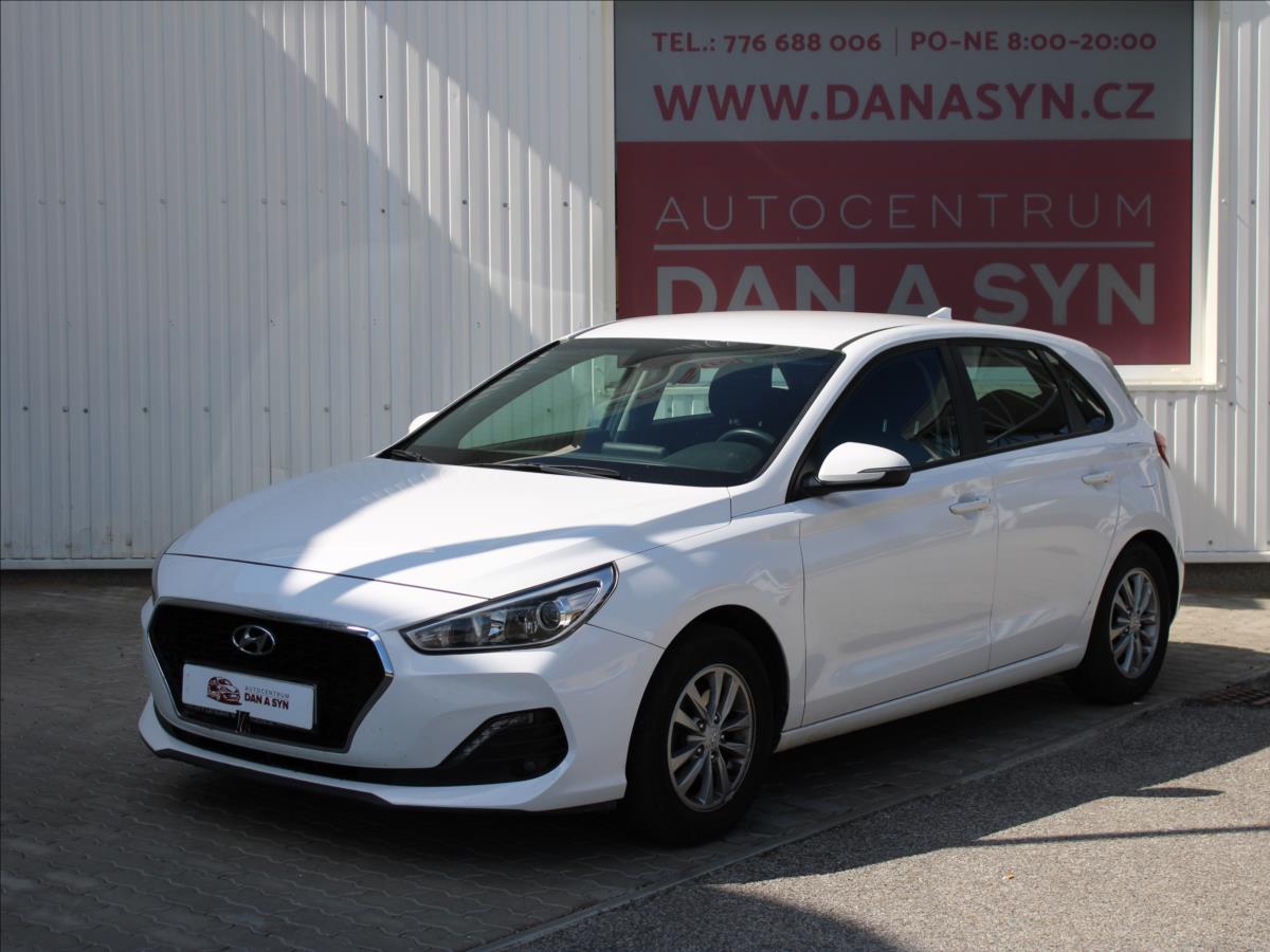 Hyundai i30 1,4 i, 73KW KOMFORT CZ 54100KM