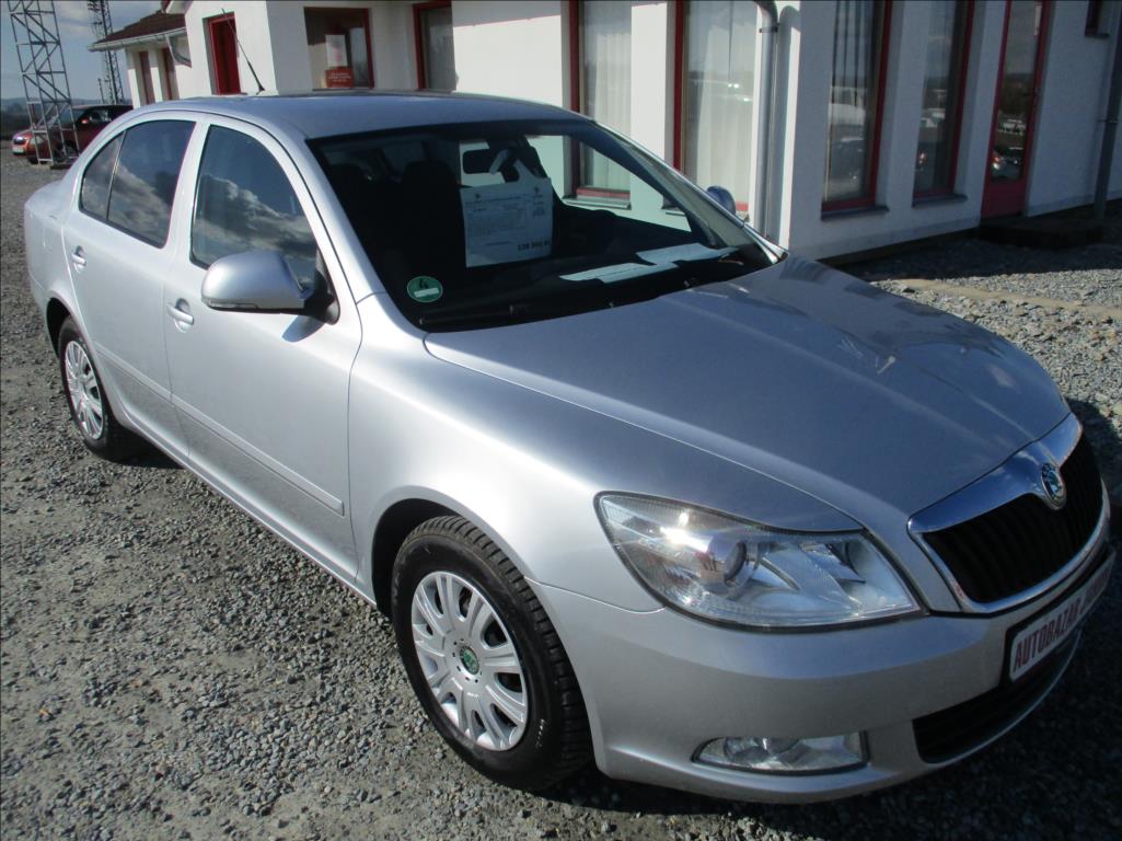 koda Octavia 1,4 TSI,aut.klima,serv.kniha,