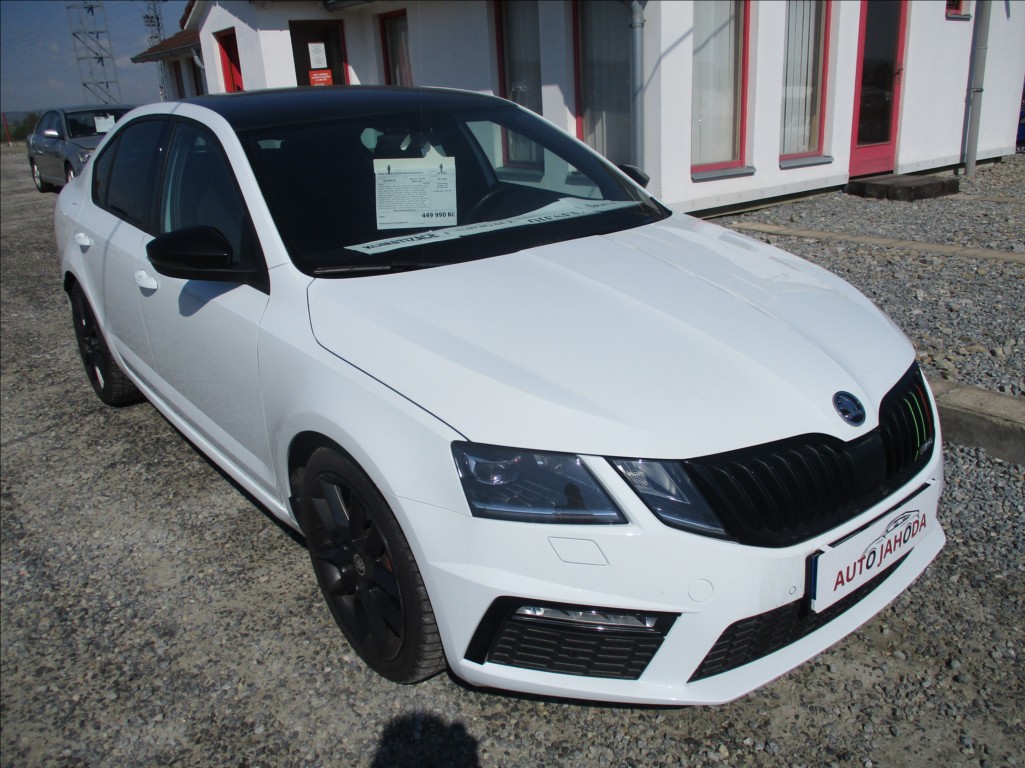 koda Octavia 2,0 TDI,RS,DSG,NAVI,servis,CZ