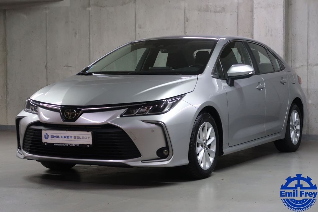 Toyota Corolla 1.5Dynamic,CZ,1Maj,Comfort