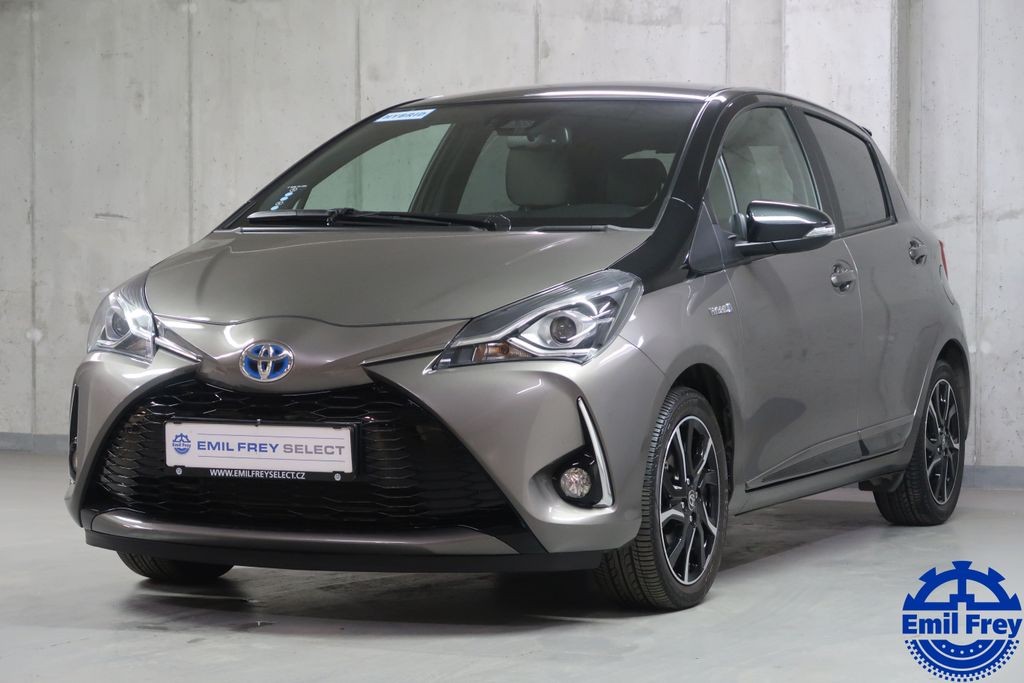 Toyota Yaris 1.5Hybrid,CZ,1Maj,Selection