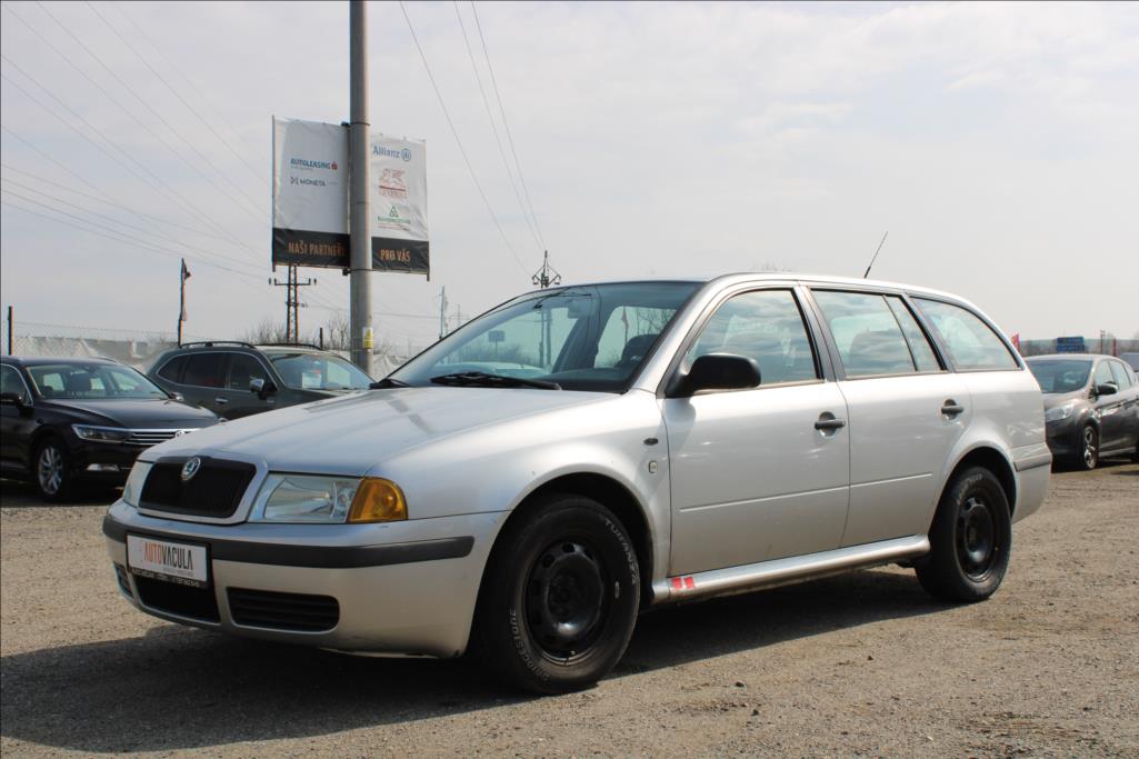 koda Octavia 1,6 i  STK 8/2026