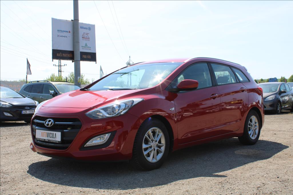 Hyundai i30 1,6 GDI  R, ROZVODY, SERVISKA