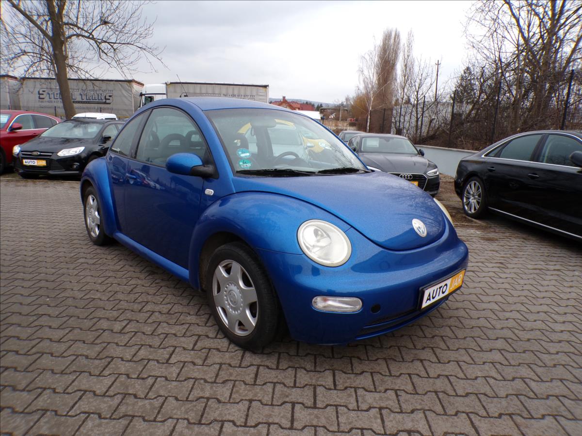 Volkswagen New Beetle 2,0 i  NOV STK