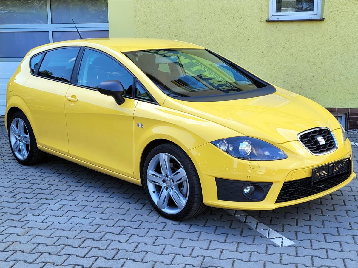 Seat Leon 2,0 TSi 185kW FR SERVIS.SEAT