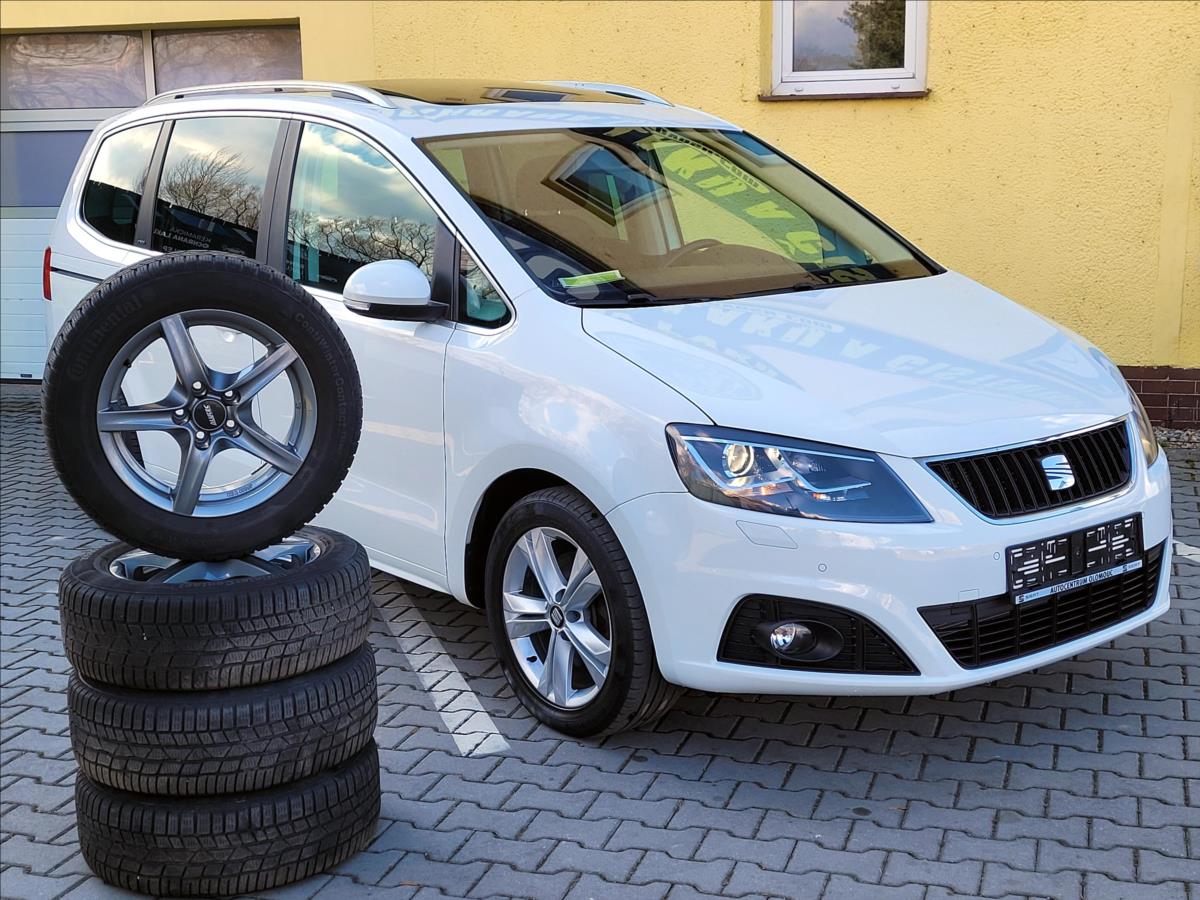 Seat Alhambra 2,0 130kW DSG Style SERV.KNIHA