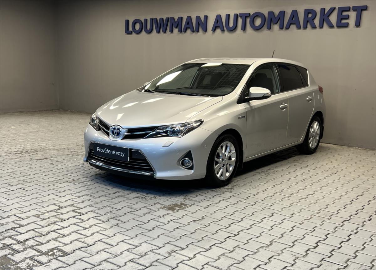 Toyota Auris 1,8 Hybrid AT STYLE
