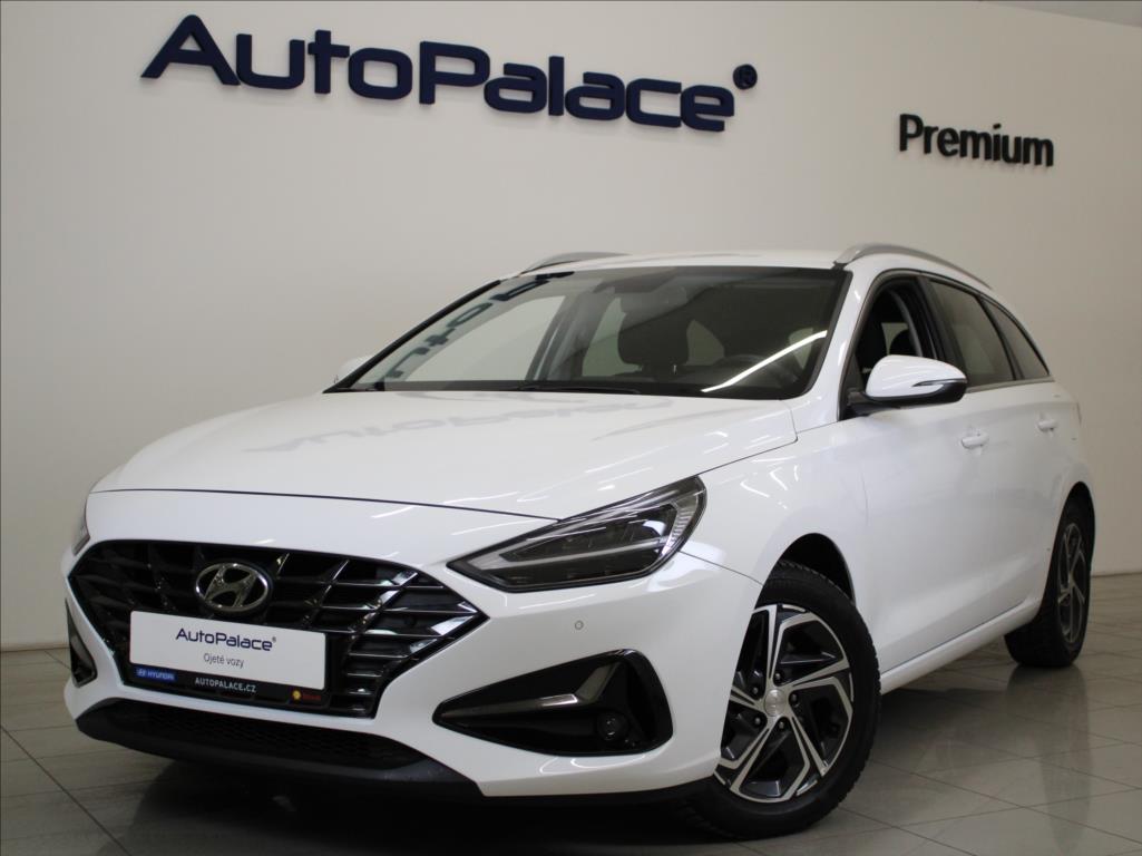 Hyundai i30 1,6 CRDi 85kW Smart 72tkm. R