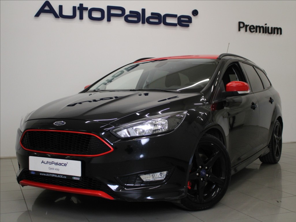 Ford Focus 1,5 EB 110kW Black&Red Edition
