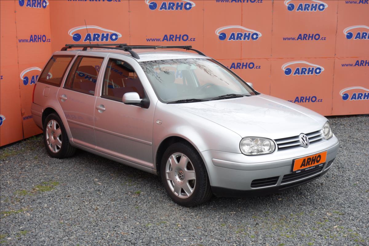 Volkswagen Golf 1,6 i 77KW,ČR,COMFORT,KLIMA.