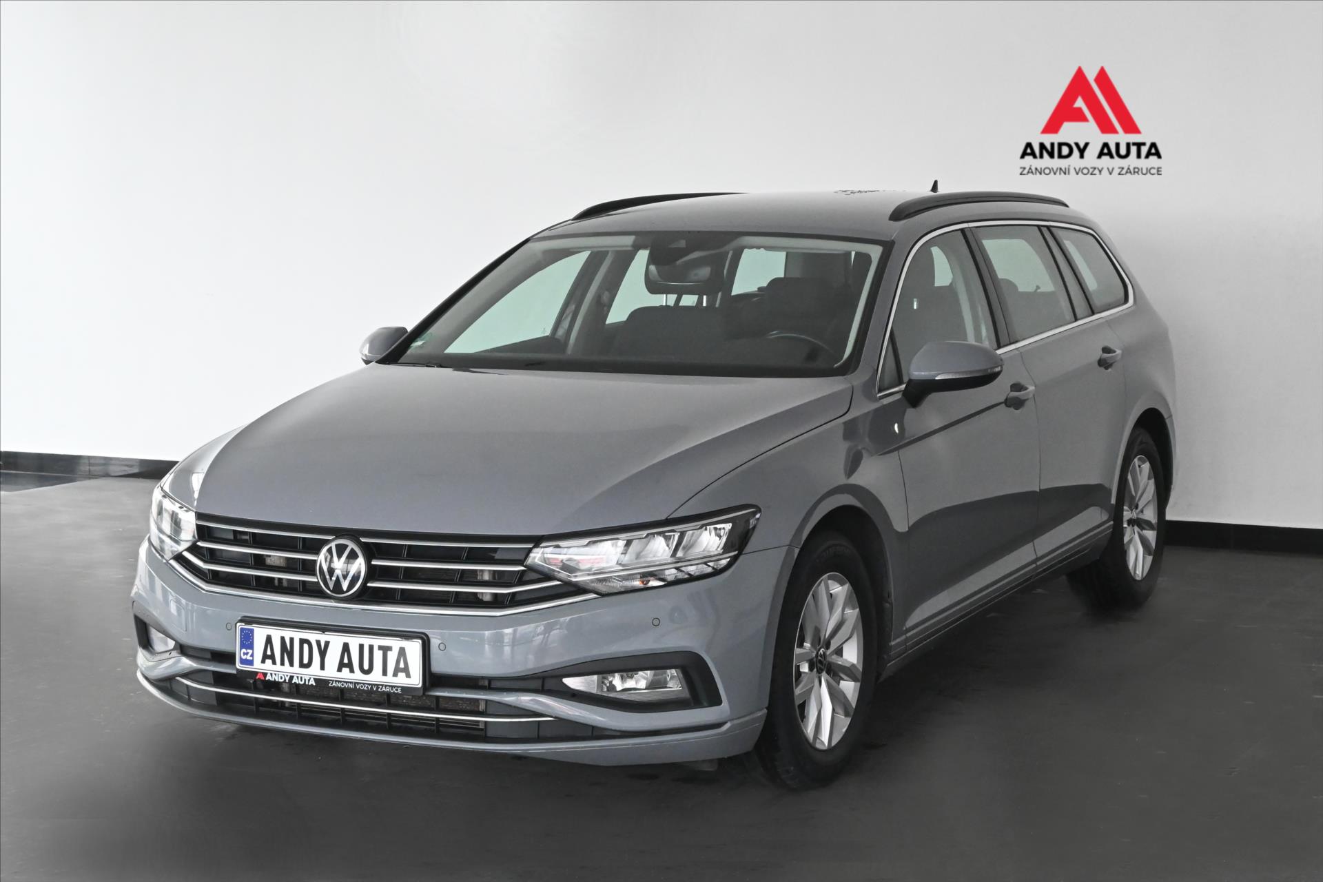 Volkswagen Passat 2,0 TDI 110 kW DSG BUSINESS Zruka a 5 let