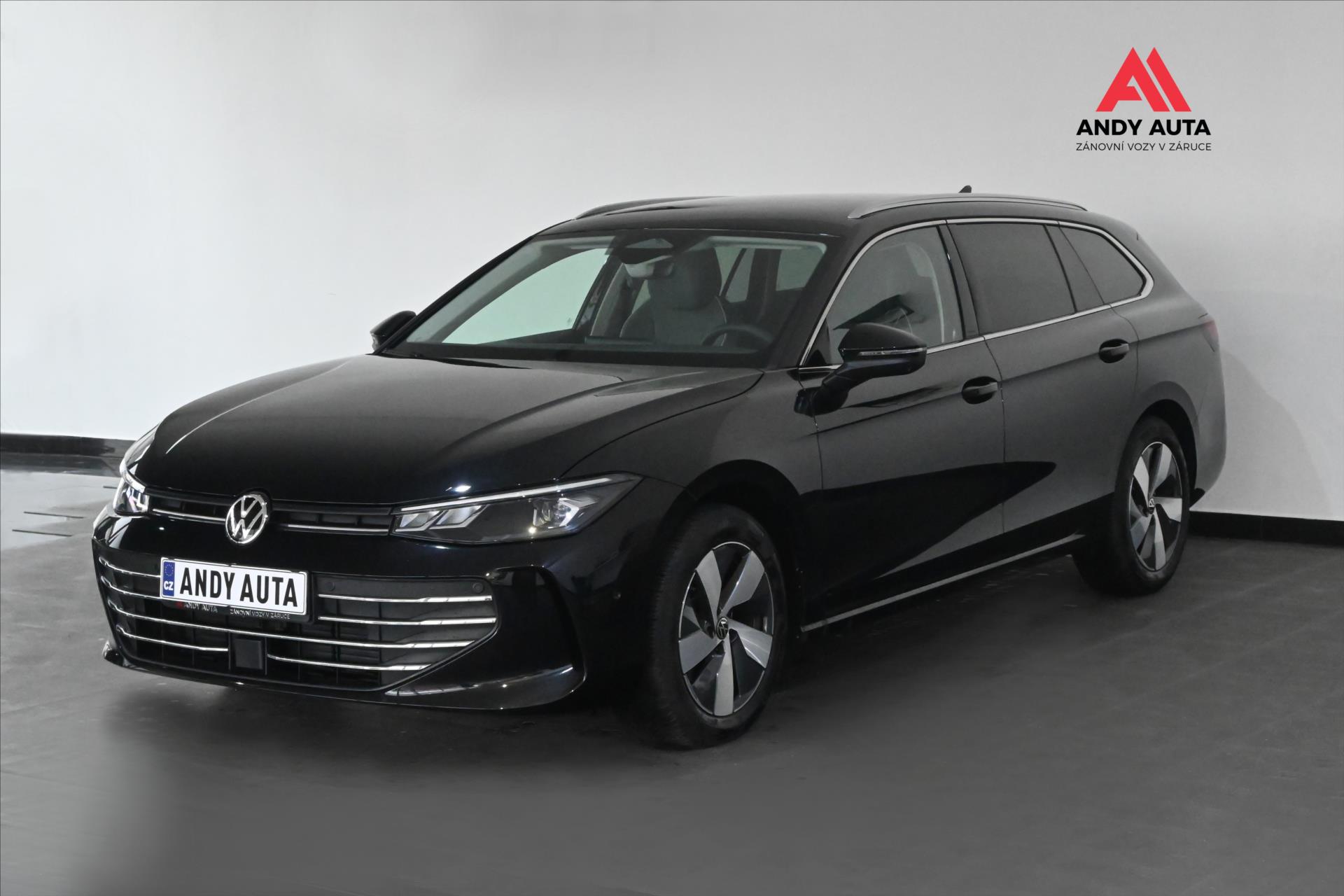 Volkswagen Passat 2,0 TDi 110kW DSG *Business* Zruka a 5 let