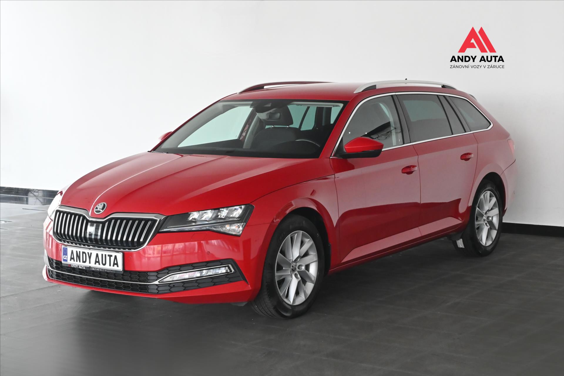 koda Superb 2,0 TDI 110kW*DSG*STYLE*Zruka a 5 let