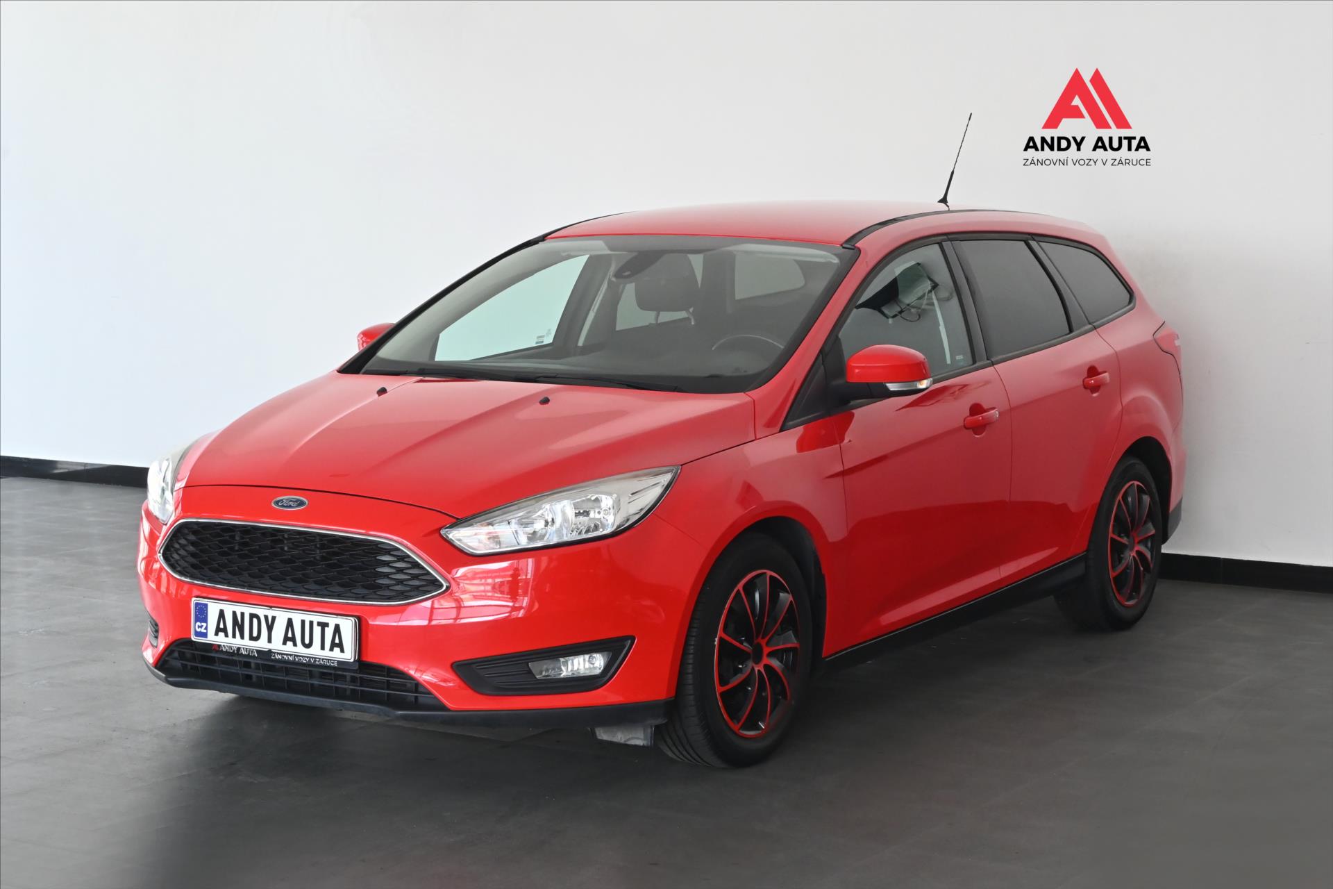 Ford Focus 1,0 EcoBoost 92 kW Zruka a 5 let
