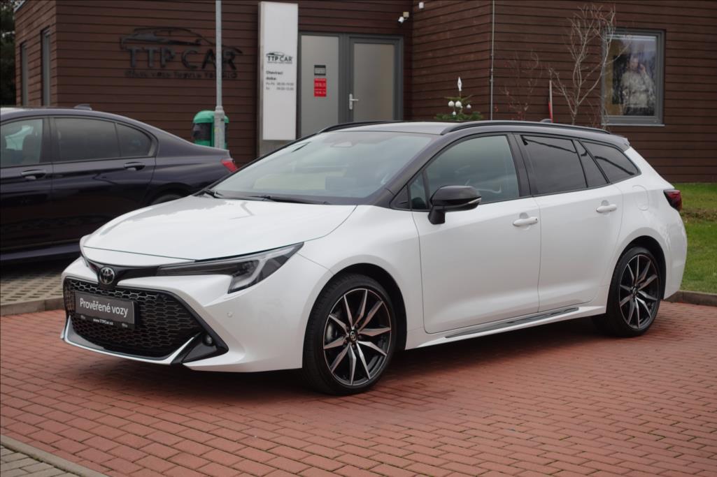 Toyota Corolla 1,8 HSD  GR Sport Dynamic