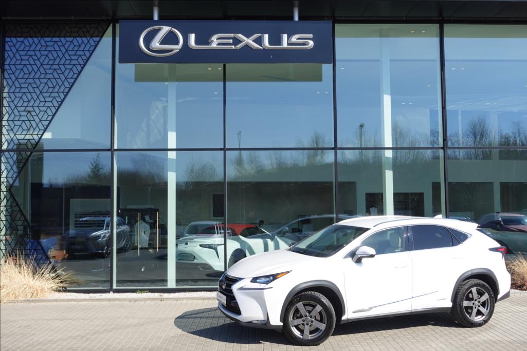 Lexus NX 300h 2,5 HSD  Executive 4x4