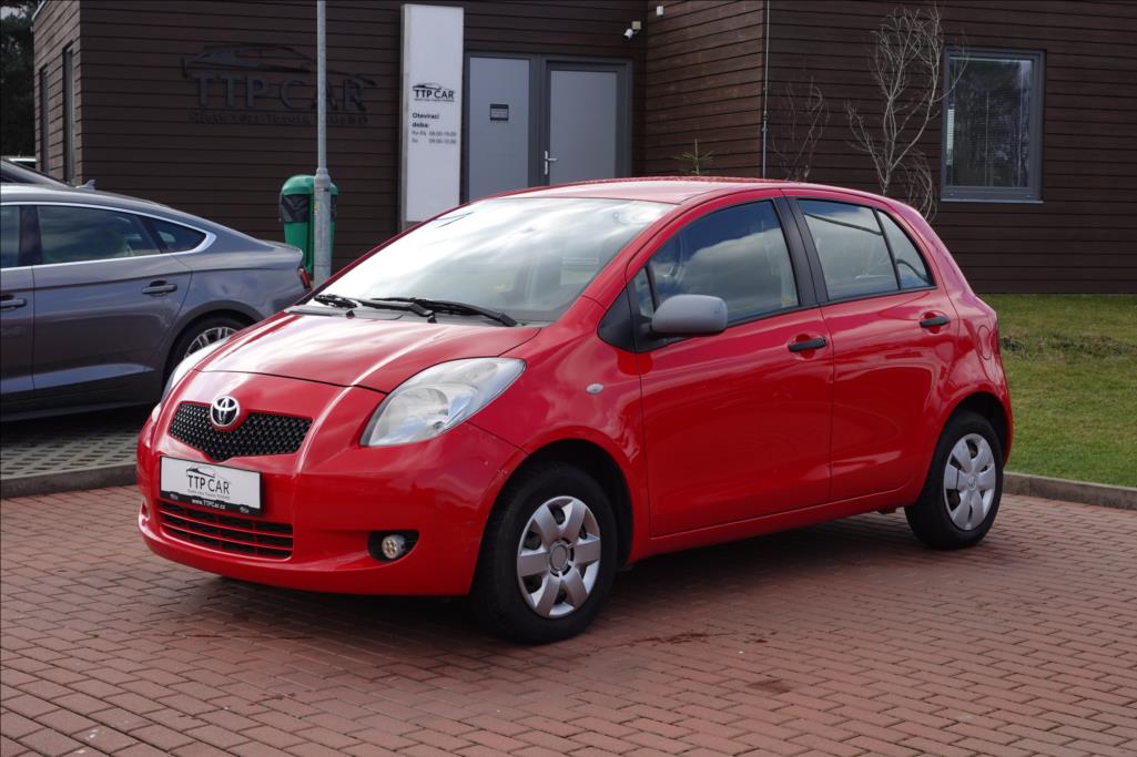 Toyota Yaris 1,0 VVTi  Base Cool