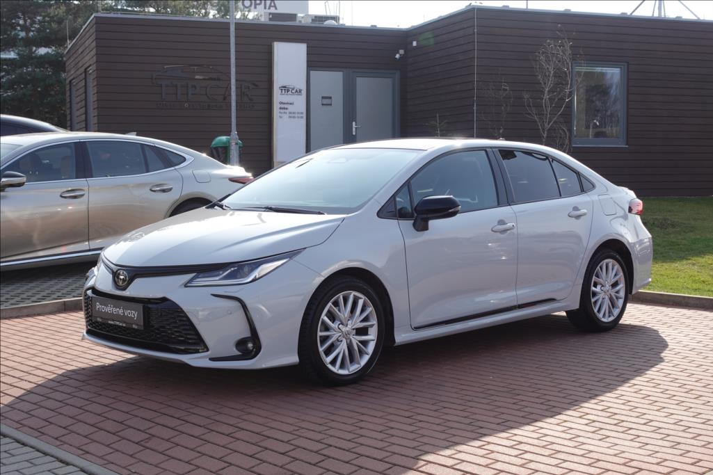 Toyota Corolla 1,8 HSD  GR Sport