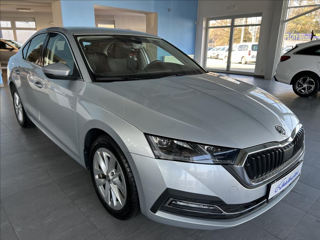 koda Octavia 1,5   TSI 110kW,STYLE,R,1.MAJ