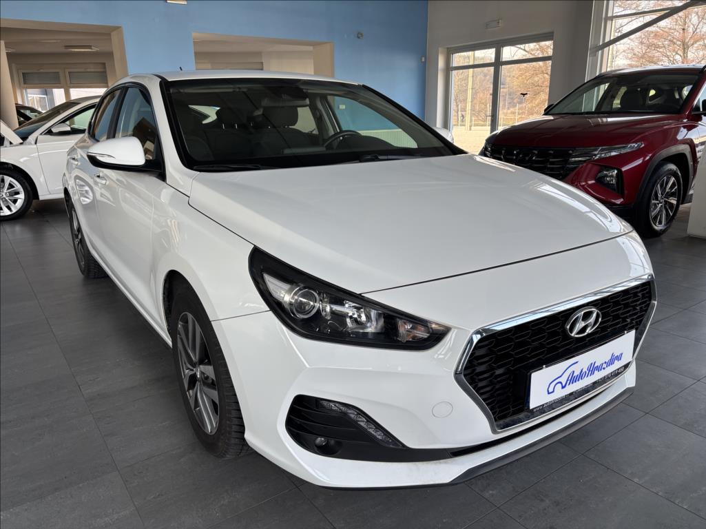 Hyundai i30 1,4   TGDI,R,FASTBACK,1.MAJITEL