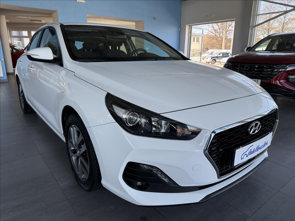 Hyundai i30 1,0   TGDI,TRIKOLOR,FASTBACK,R