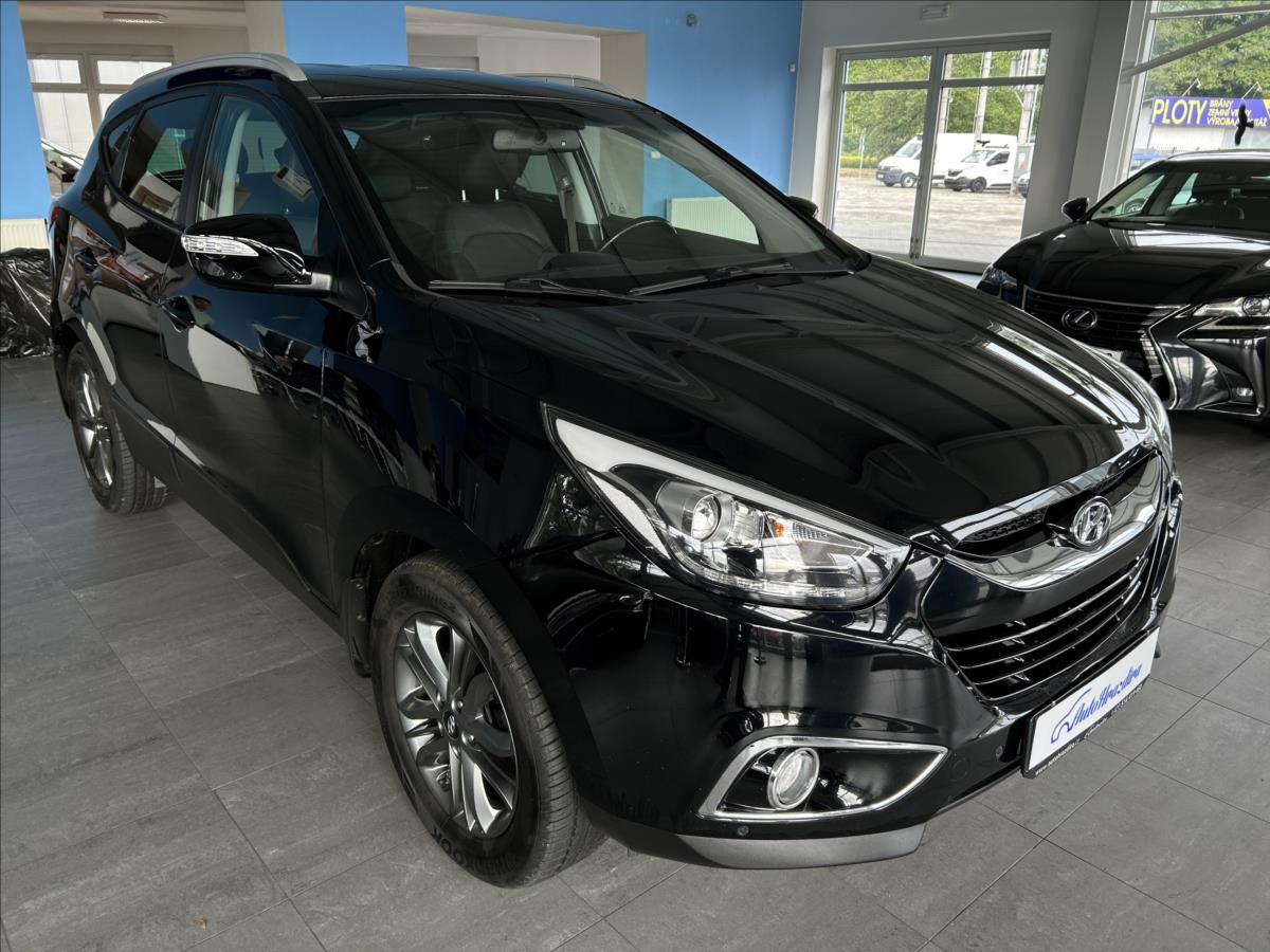 Hyundai ix35 2,0   CRDI,SERVISKA,4x4,R,KَE