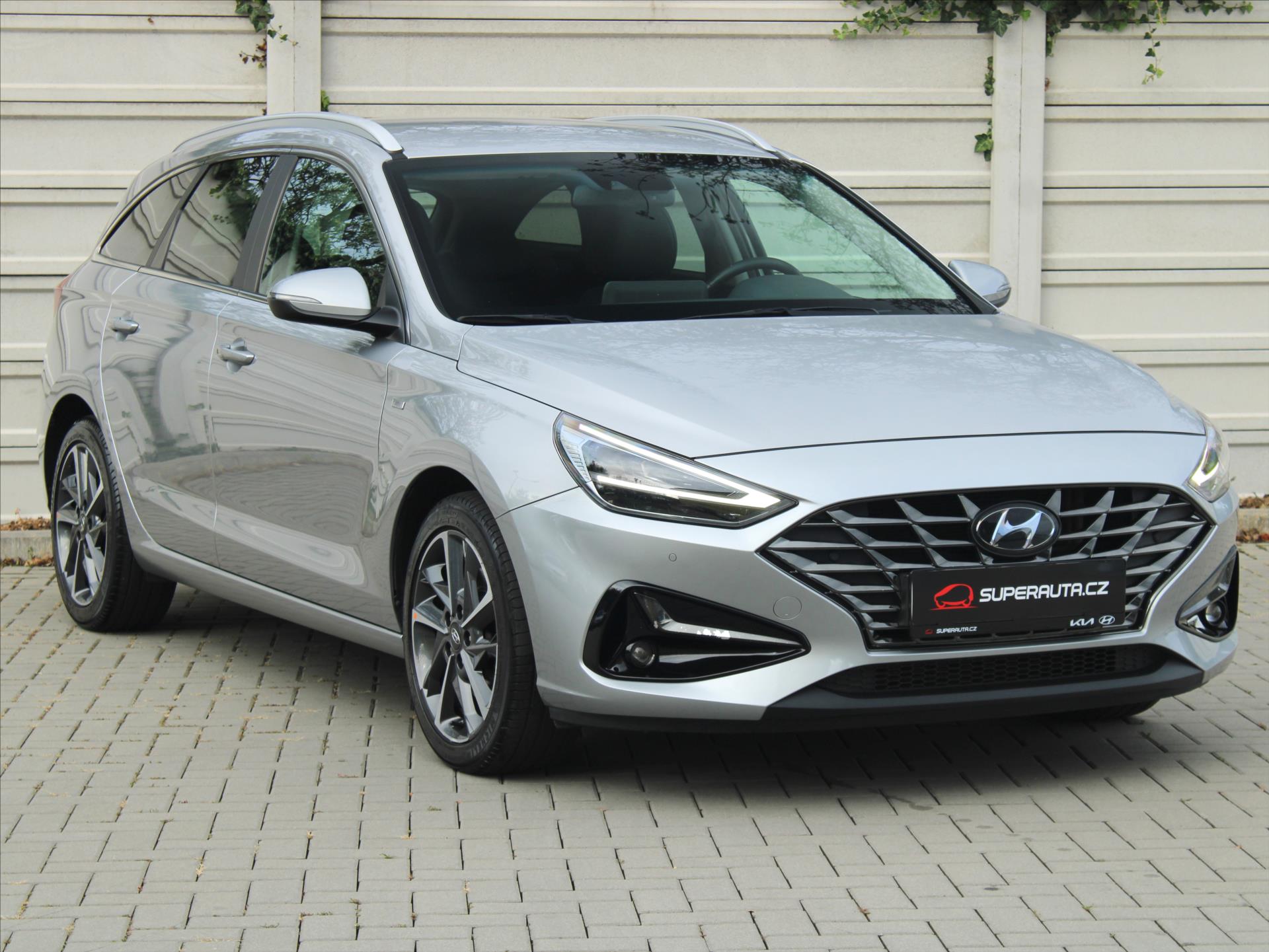 Hyundai i30 1,6 CRDi 100kW DCT Style R 1.maj  CRDi MHEV 7DCT Style