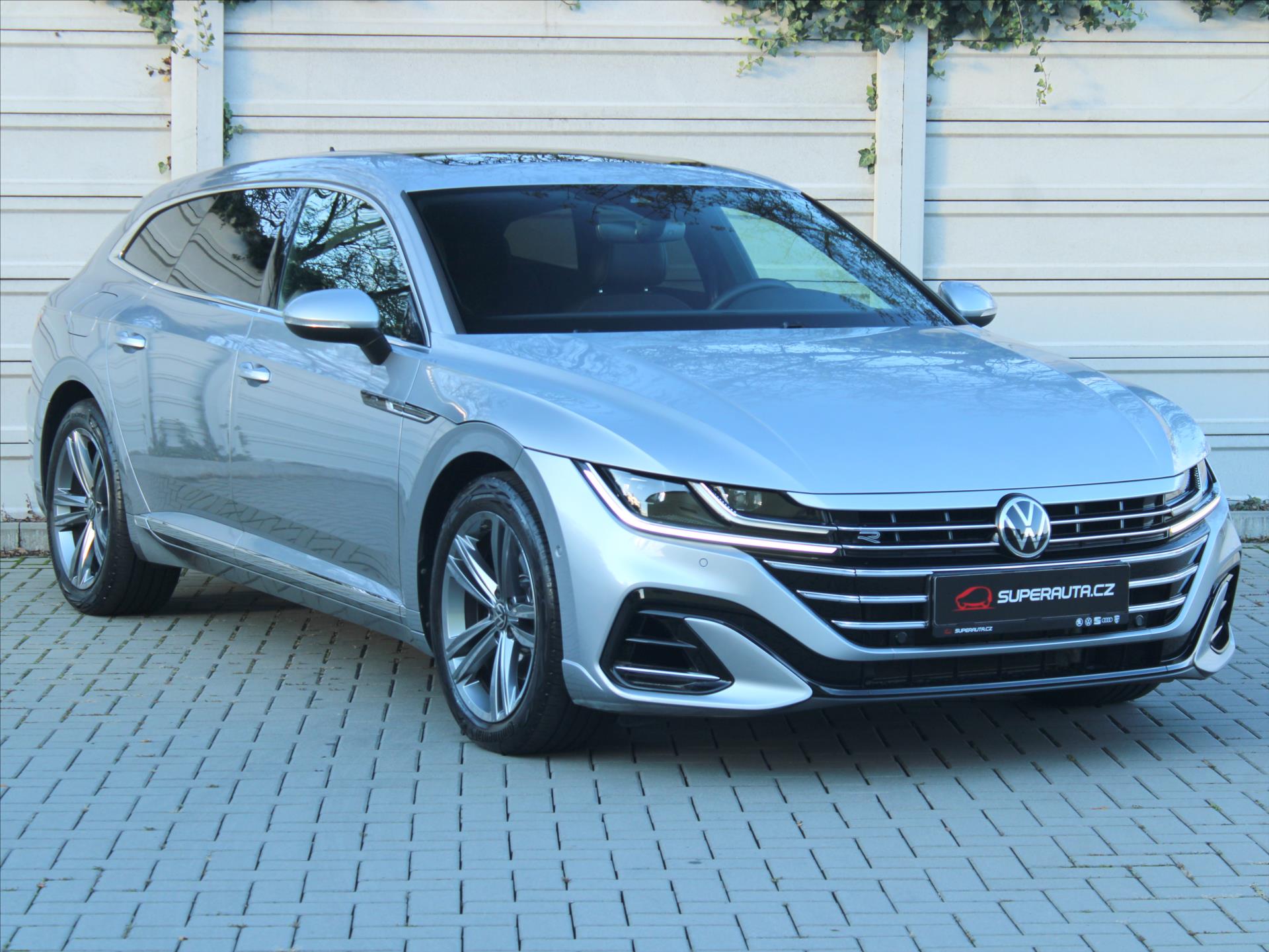 Volkswagen Arteon Shooting Brake 2,0 TDi 4x4 DSG R-line Tov.Zr. R 1.maj CR SB 4Motion 7DSG R-line