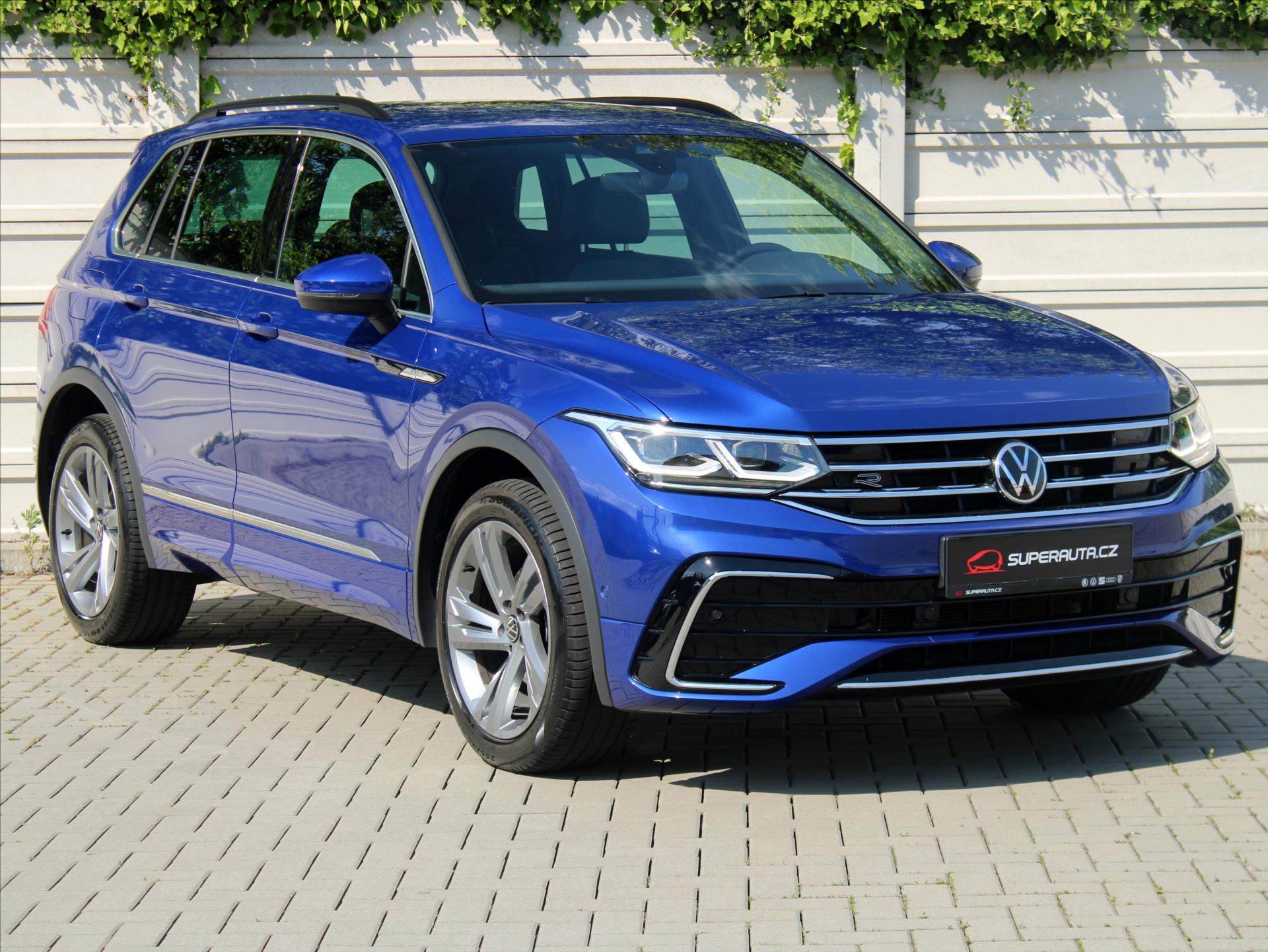 Volkswagen Tiguan 2,0 TDi 4Mot DSG R-Line Tov.Zruka R 1.maj CR BMT 4Motion 7DSG R-Line