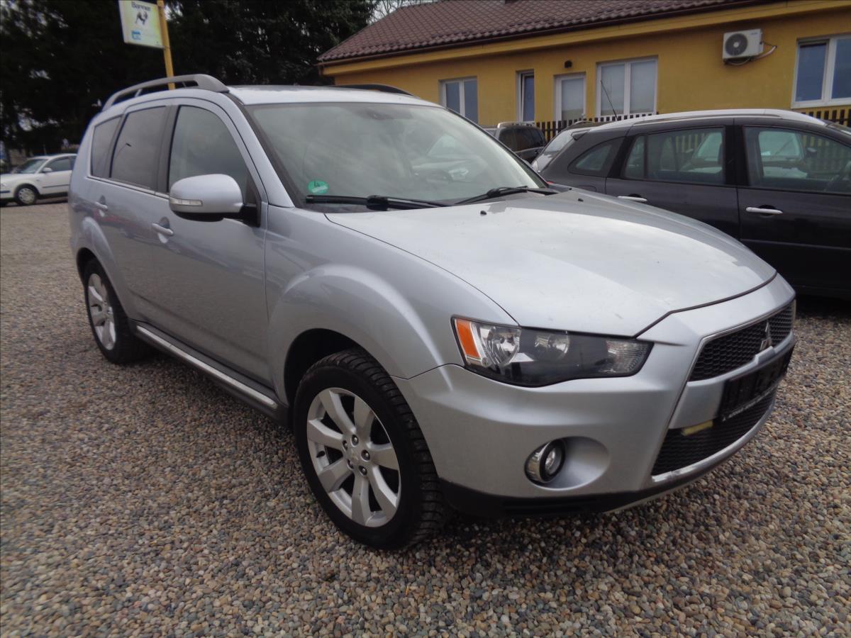 Mitsubishi Outlander 2,2