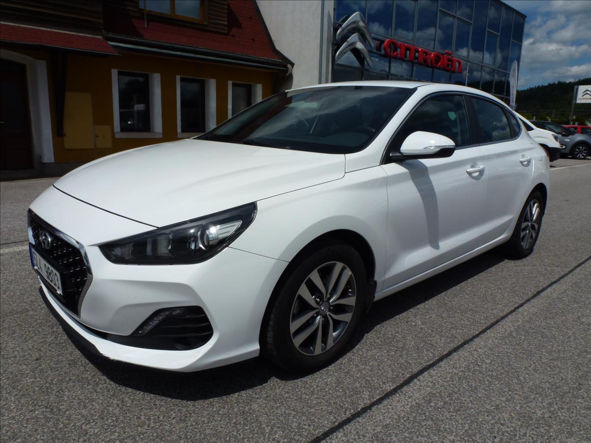 Hyundai i30 1,0 T-GDI 120 Best of Czech Club Fastback