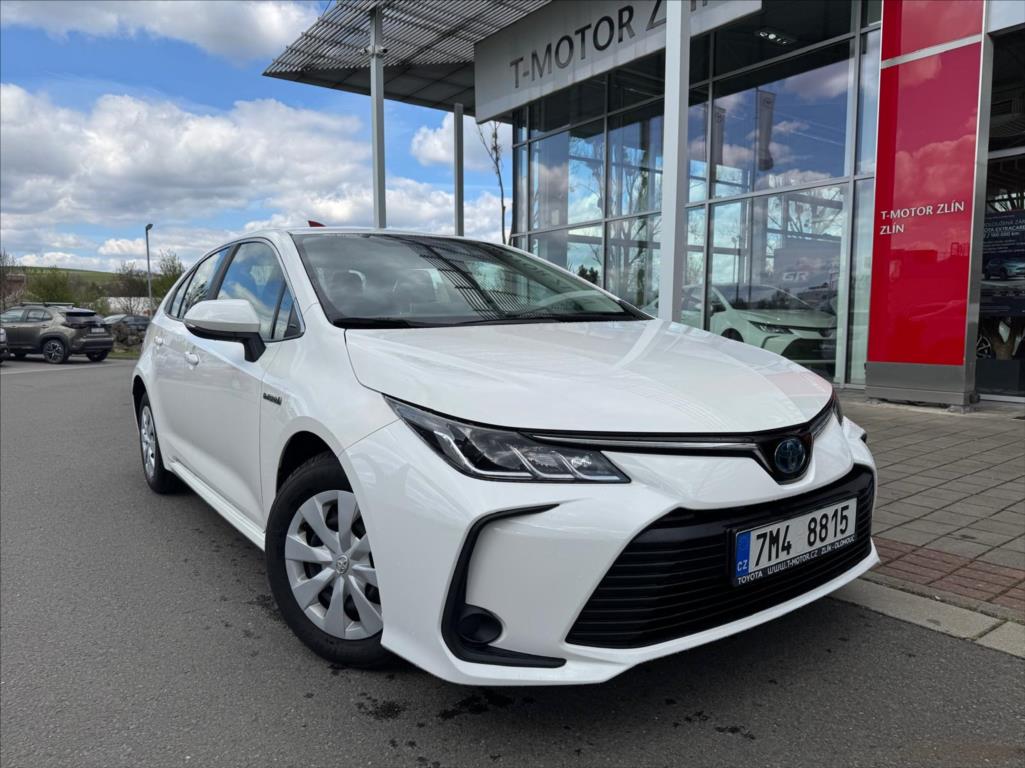 Toyota Corolla 1,8 Active - REZERVOVNO