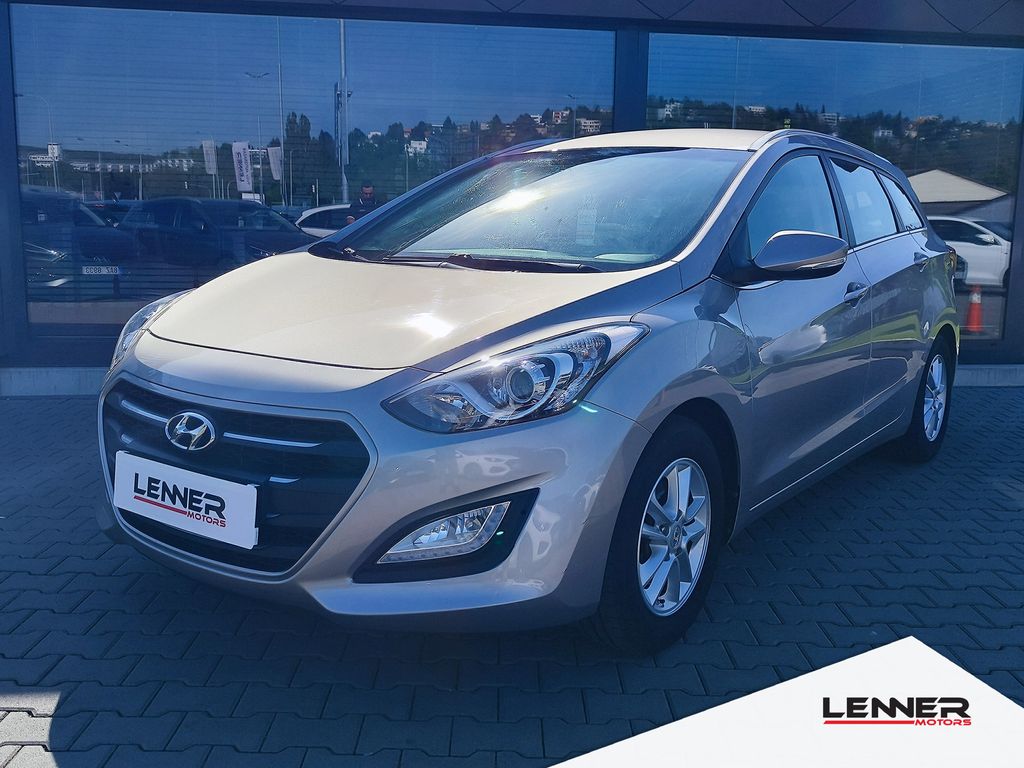 Hyundai i30 1.6i/88kW Ambassador