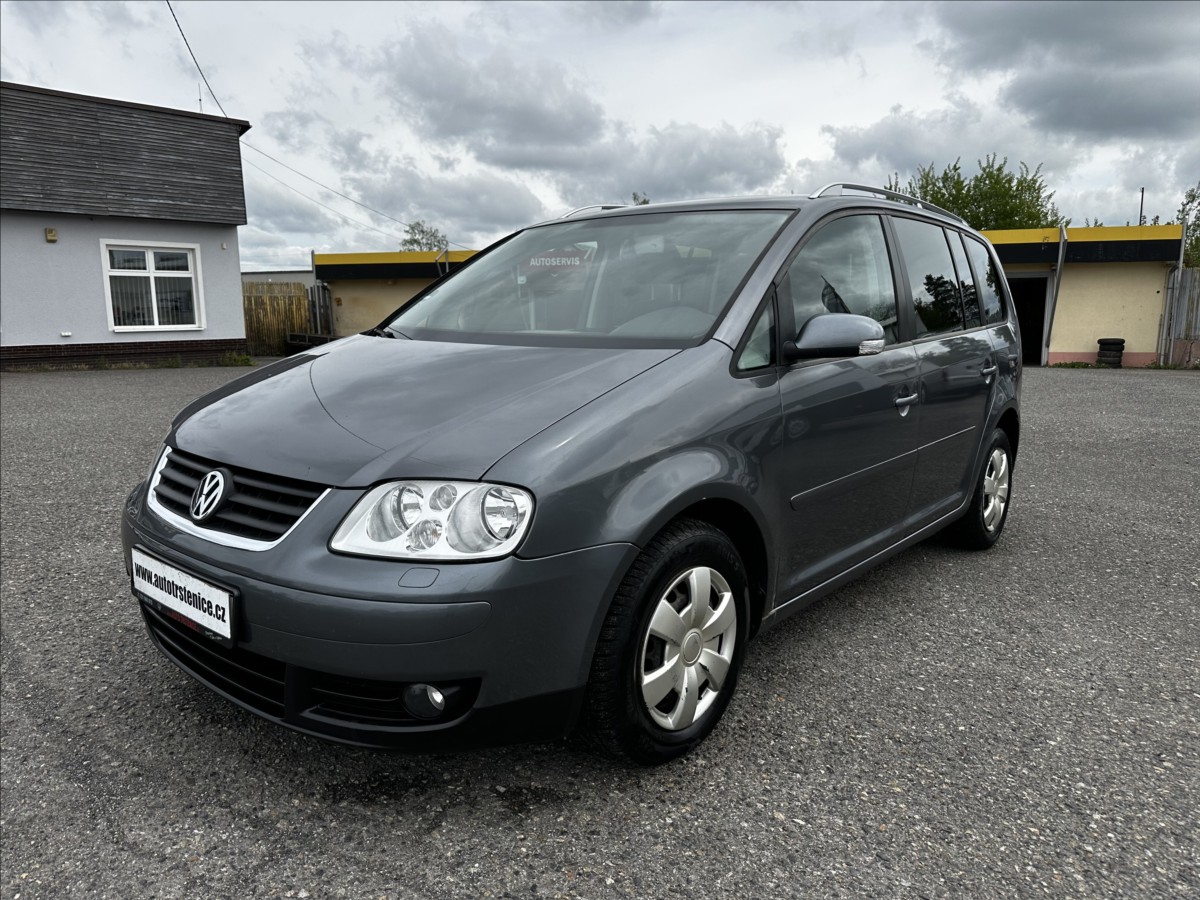 Volkswagen Touran 1,4 TSI-DOBR STAV-NAVI-SERV.