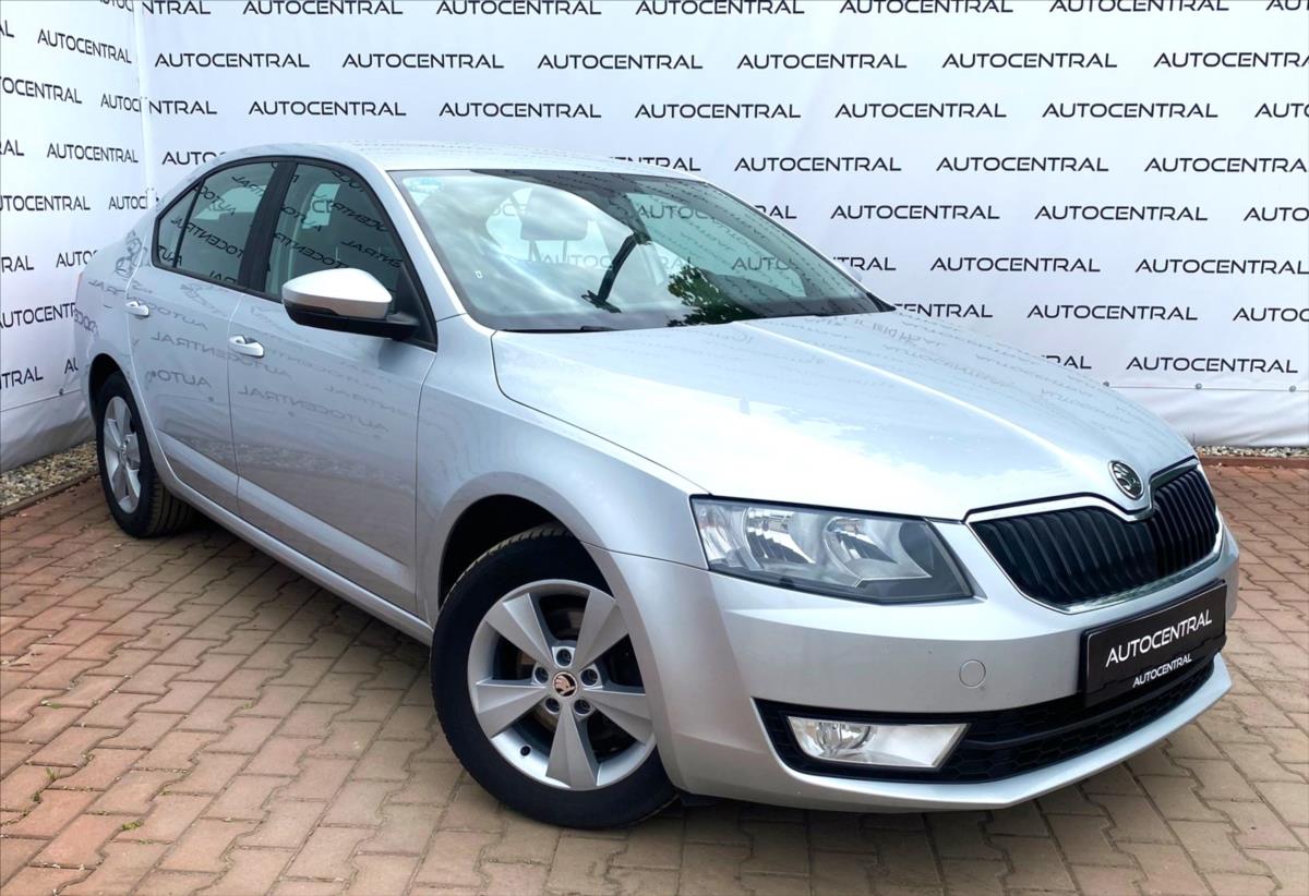 koda Octavia 2,0 TDI,110kW,R,po servisu
